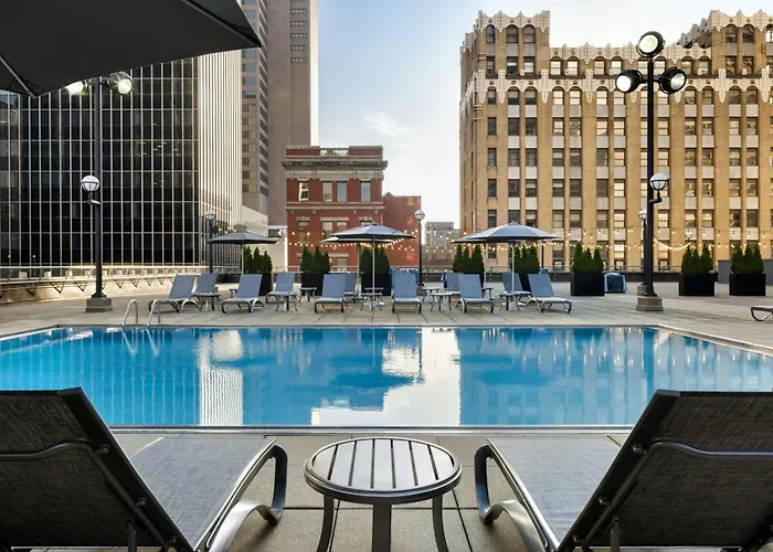 Hotel Renaissance Downtown