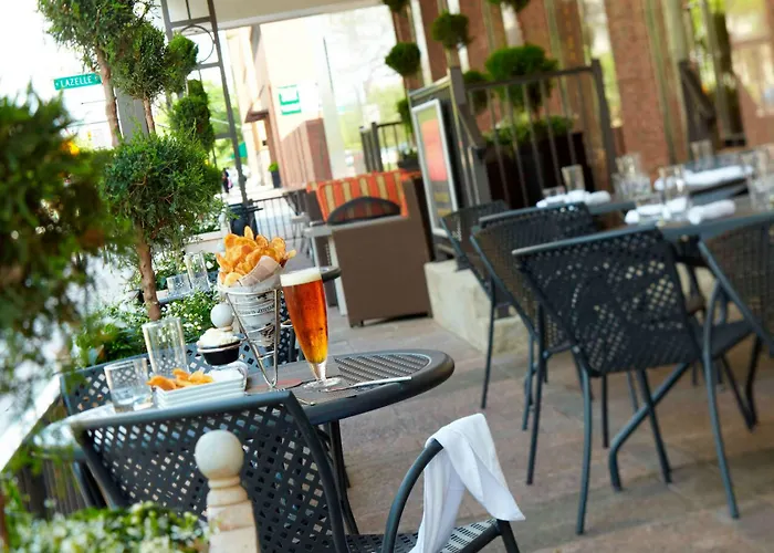 Hotel Renaissance Downtown 4*